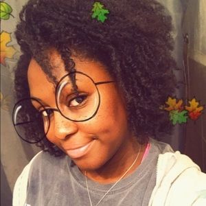 Meet your Posher, Jasamine